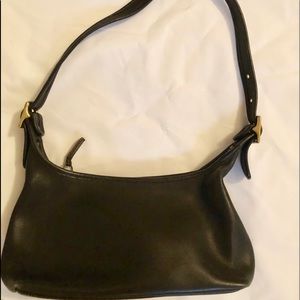 Coach black leather shoulder bag Authentic